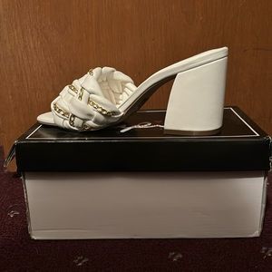 Qupid open toed sandal heels